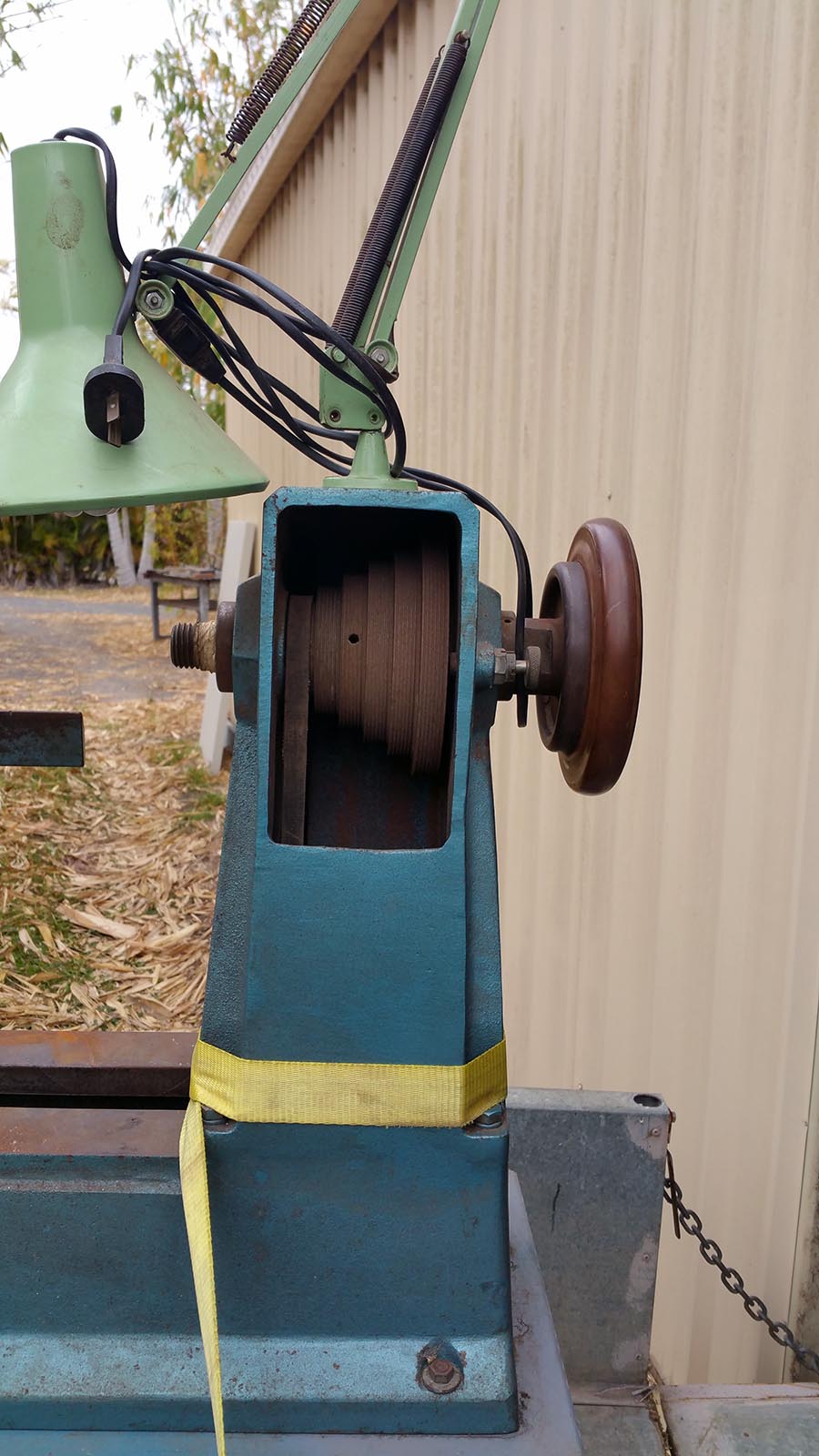 Head stock and lamp.jpg