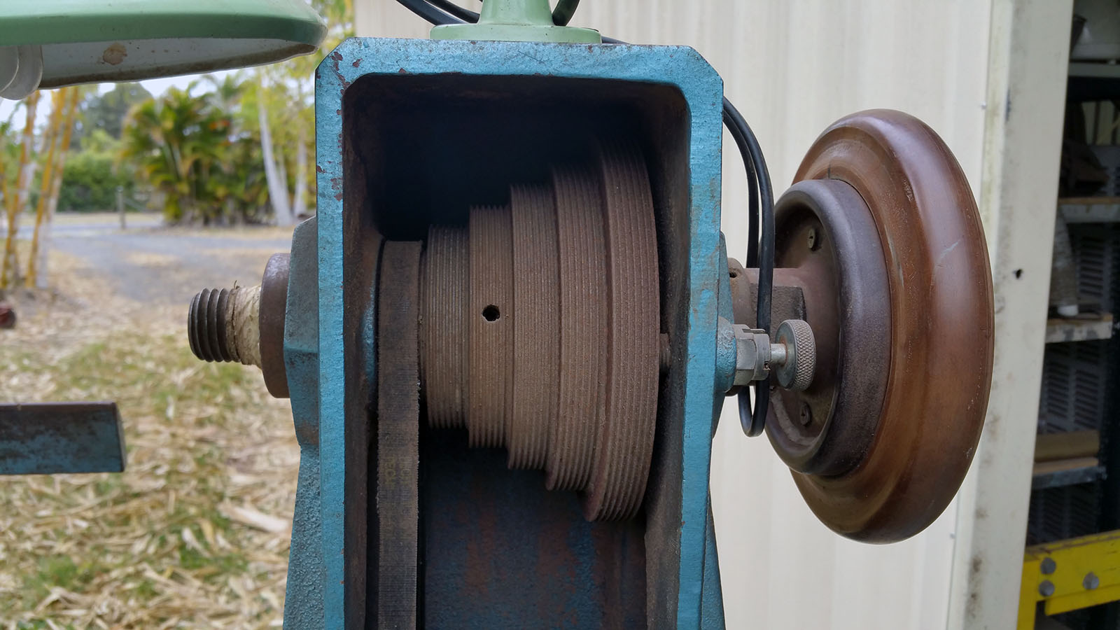Head stock pulleys.jpg