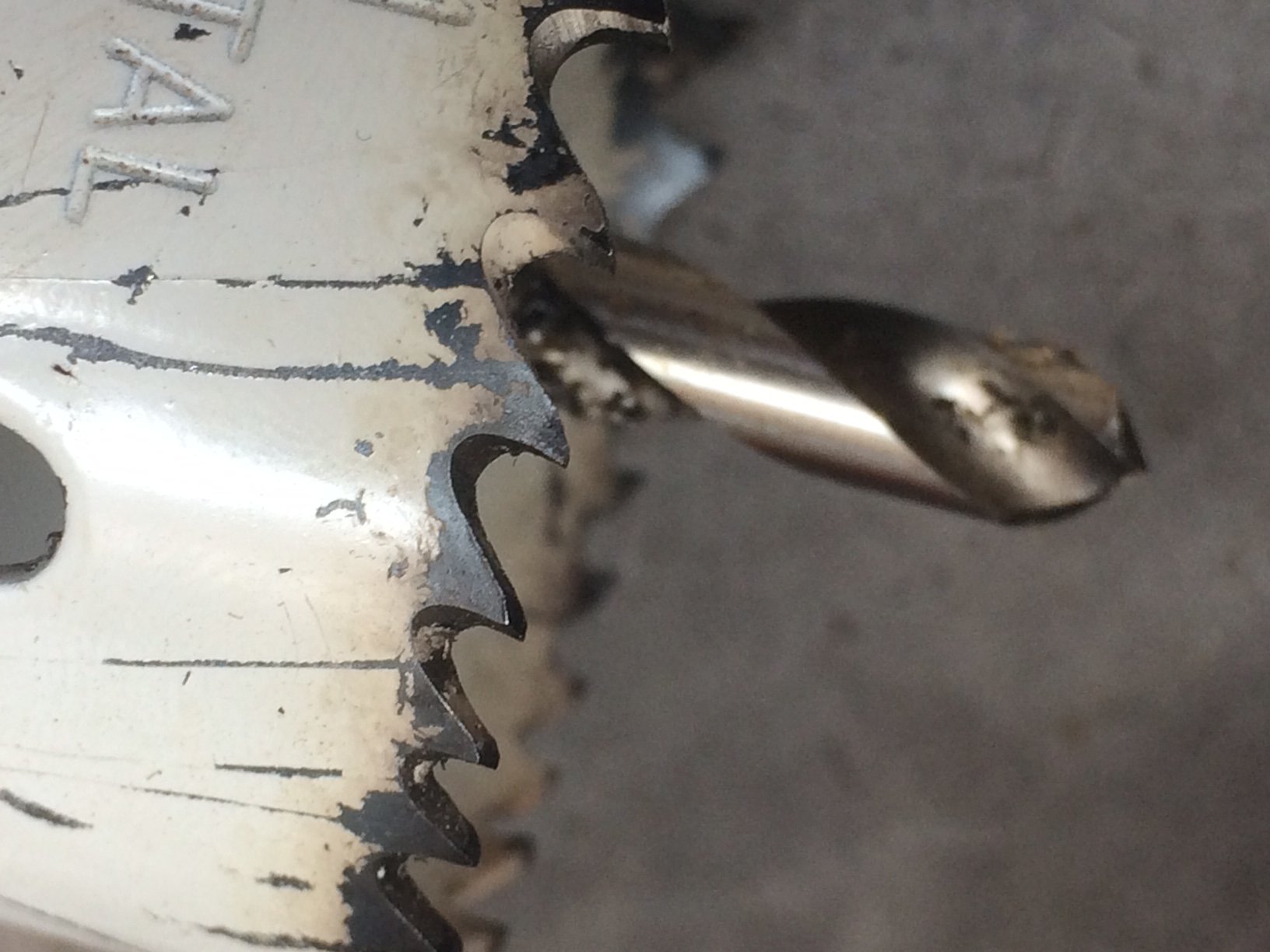 holesaw.JPG