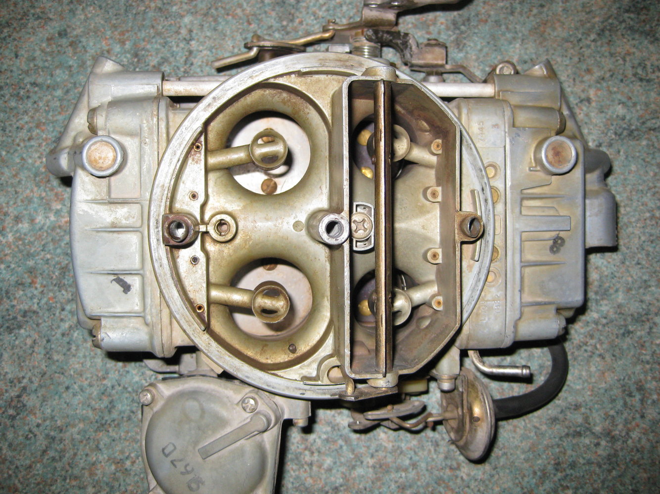 Holley unmodded1.JPG