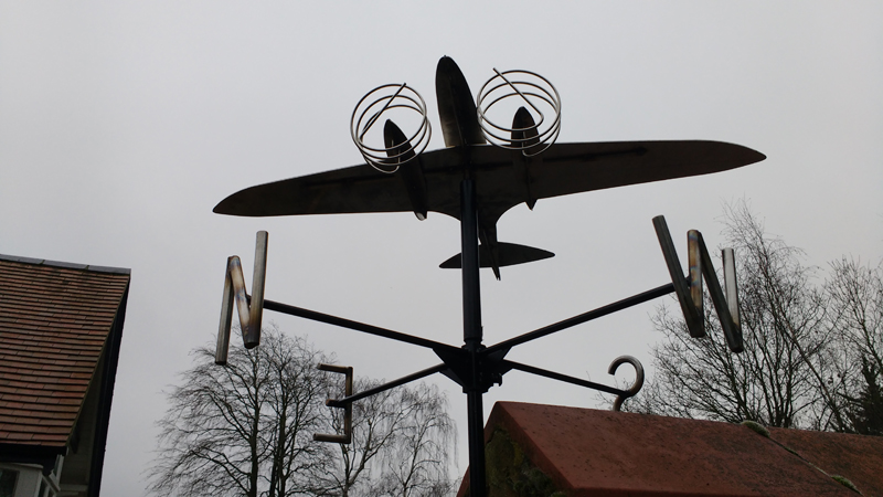 DH.88 weathervane 1