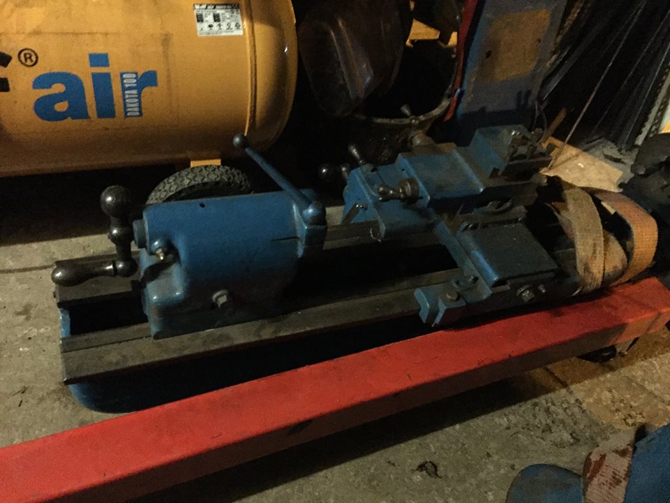 lathe2.jpg