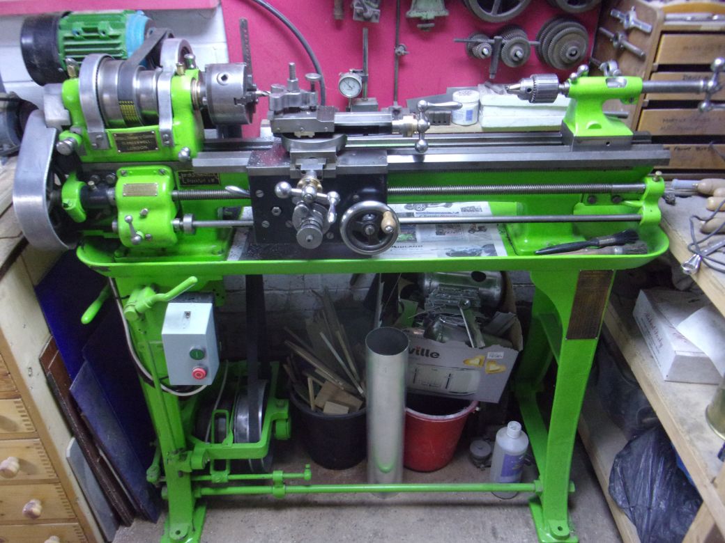 Lathes_0003.JPG