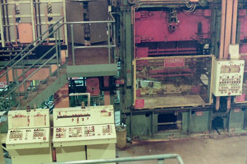 LB03.JPG