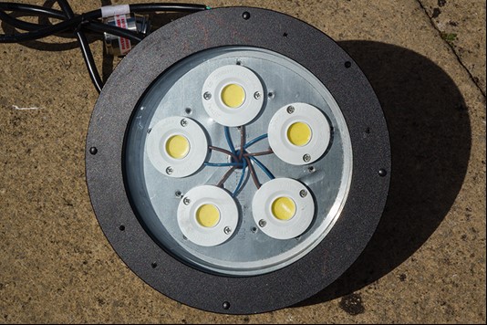 led 1.jpg