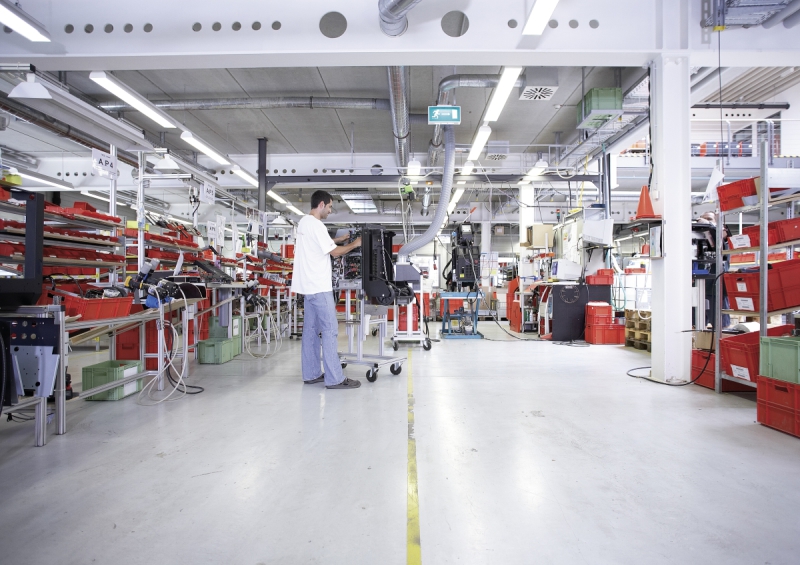 LORCH Gebäude Produktion_w.jpg