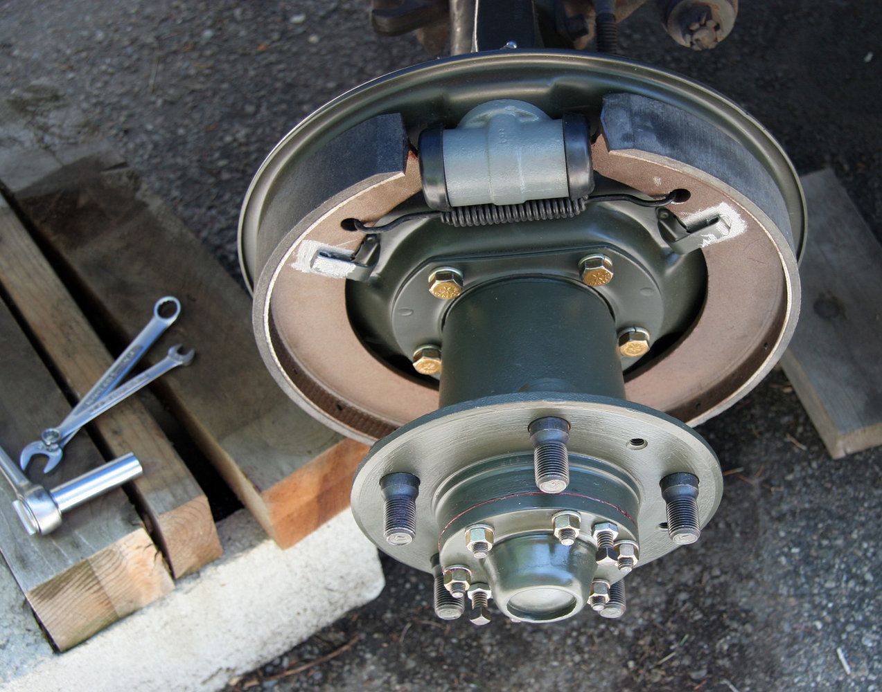 m37-front-brake.jpg