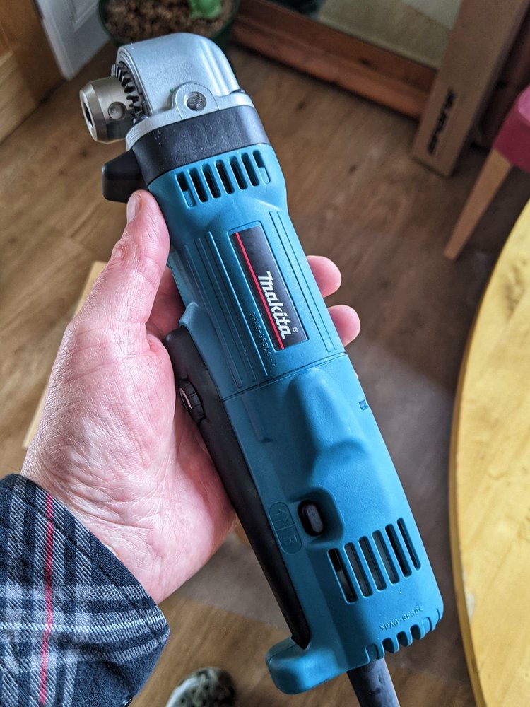 makita1.jpg