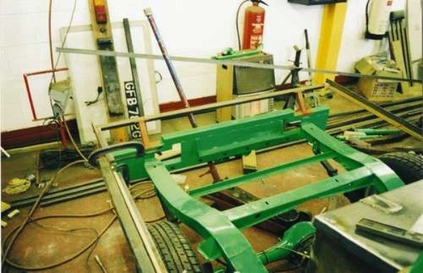 minor chassis3.jpg
