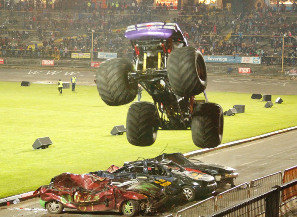 Monster-Truck-1.jpg