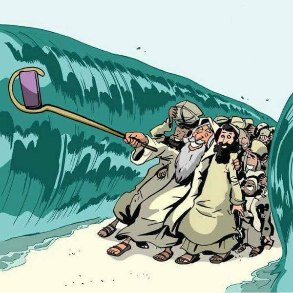 moses-selfie-stick-red-sea.jpg