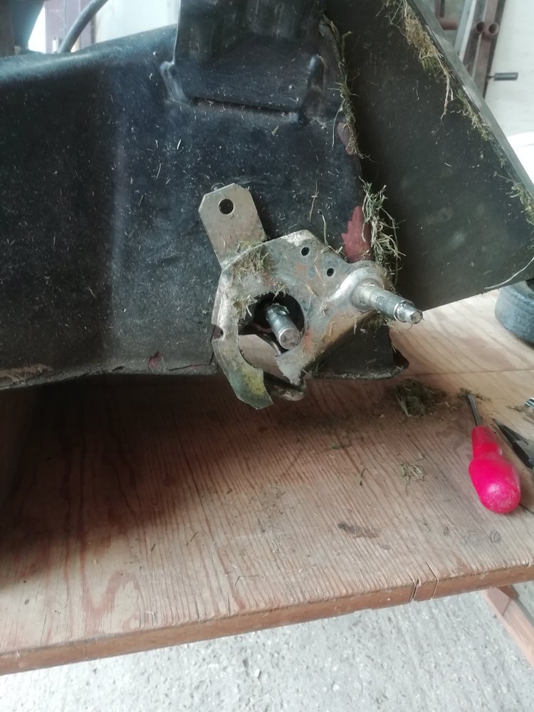 Mower 2.jpg