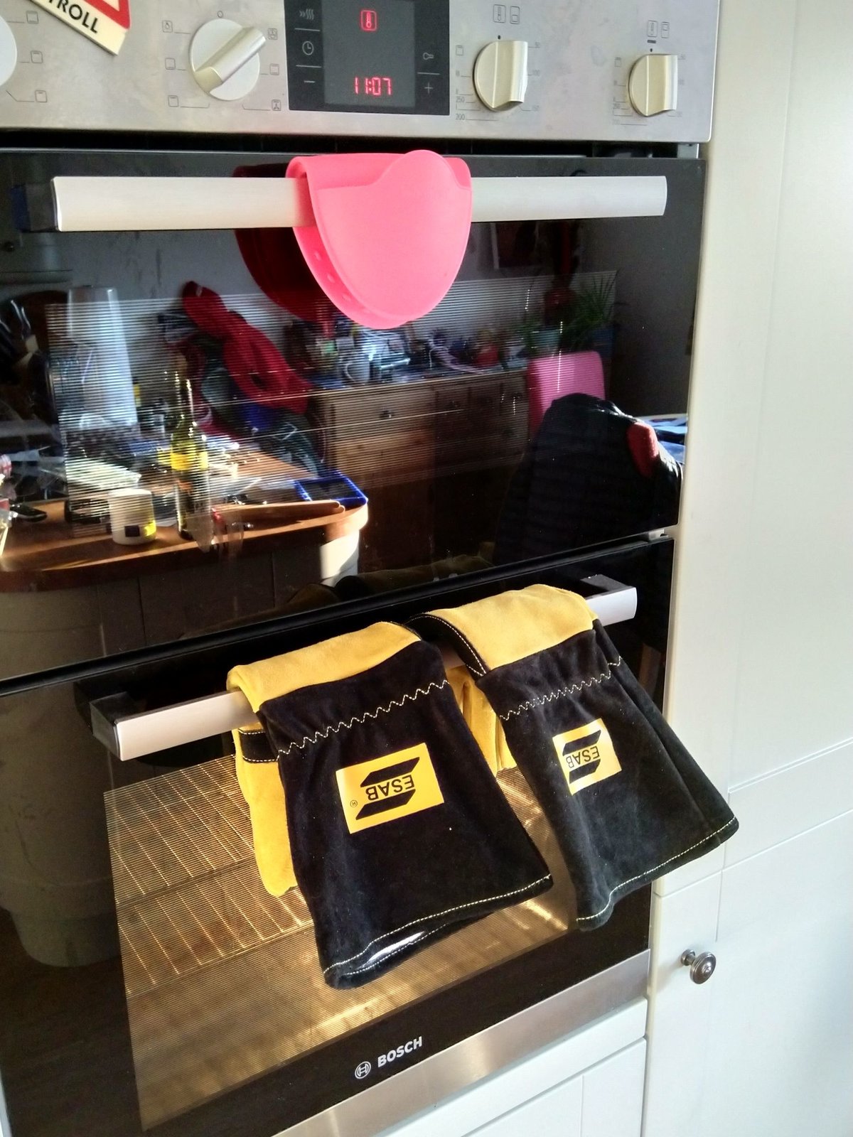 new oven gloves.jpg