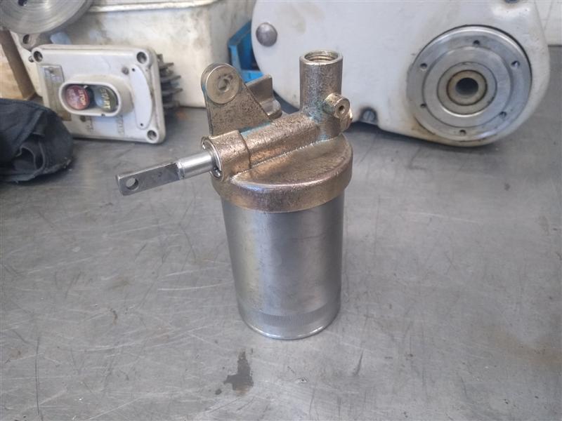 oil gun 3.jpg