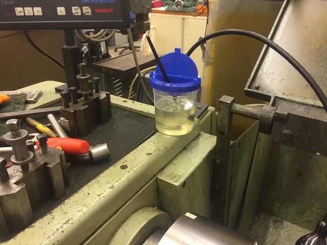 Oiler-On-Lathe.jpg