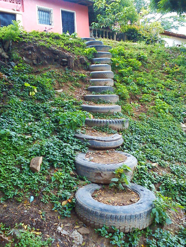 Old-Tyre-DIY-EMGN7.jpeg