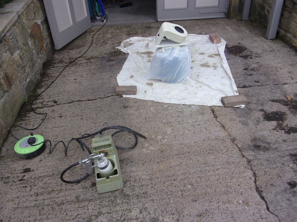 Paint spraying._0002.JPG