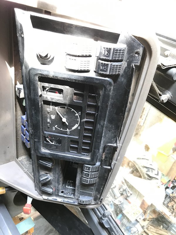 Panel-Released-From-Nacel.jpg