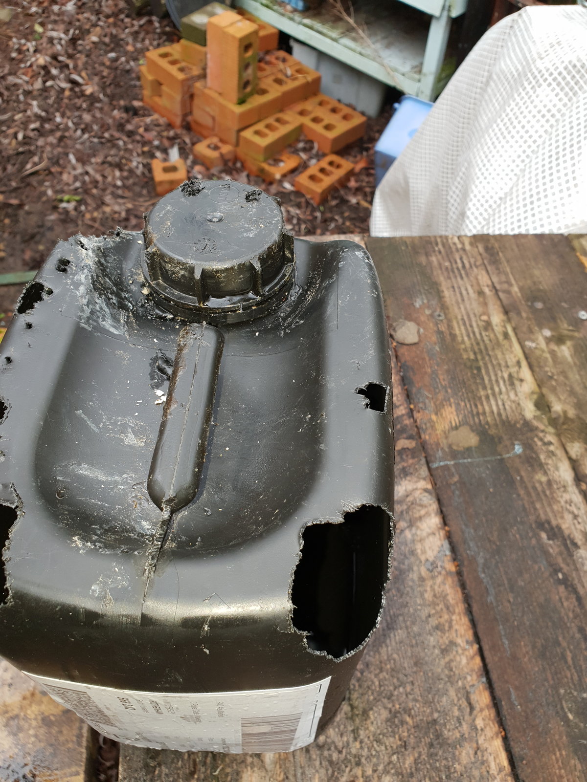 plastic can 2.jpg