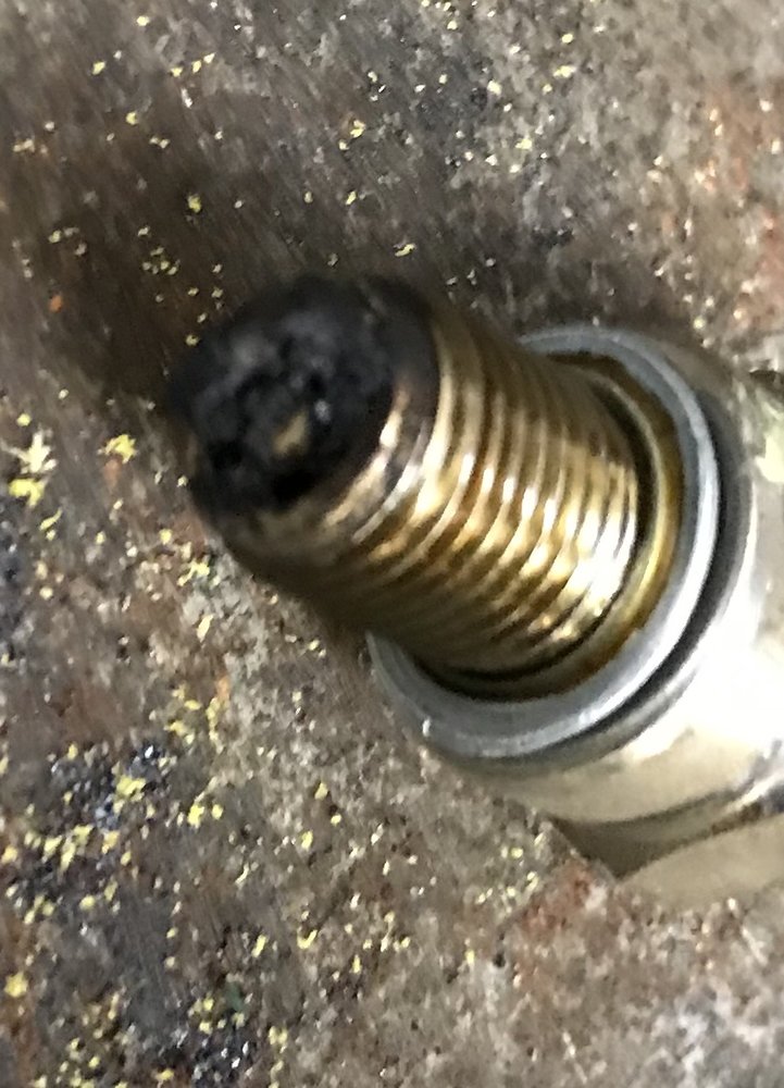 Plug-Before.JPG