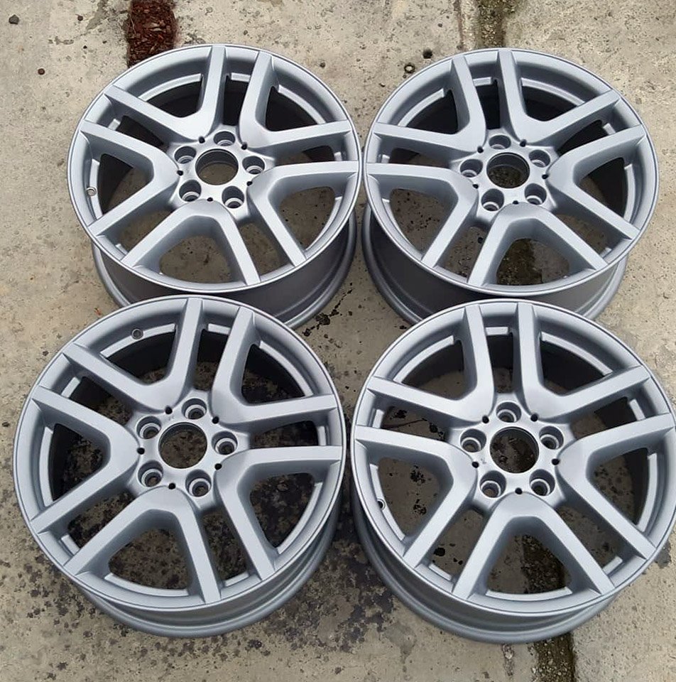 -ral-9006- white aluminium.jpg