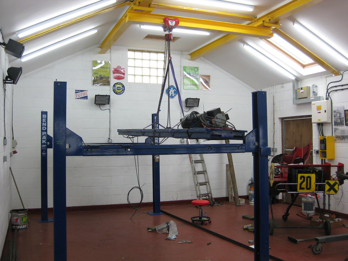runway crane lifting 4 poster1.JPG