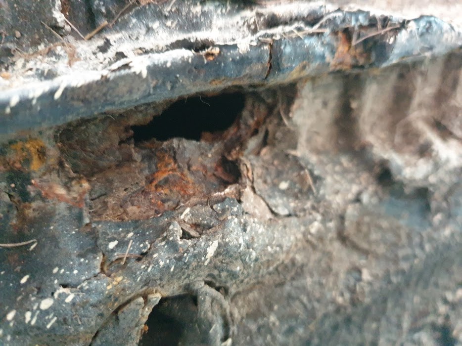 rust hole.jpg