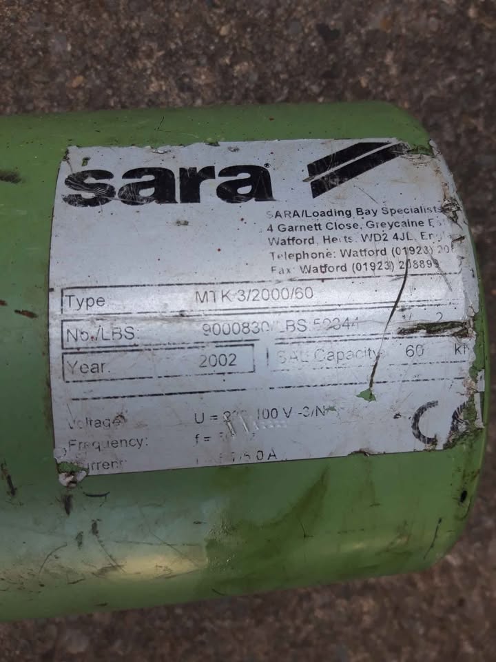 sara1.jpg