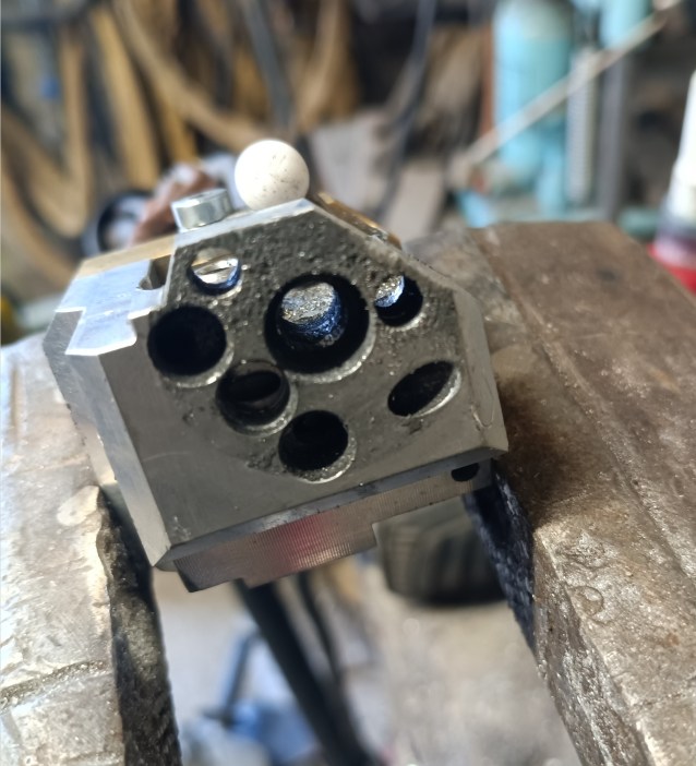 ScreenHunter 2384 (02).jpg