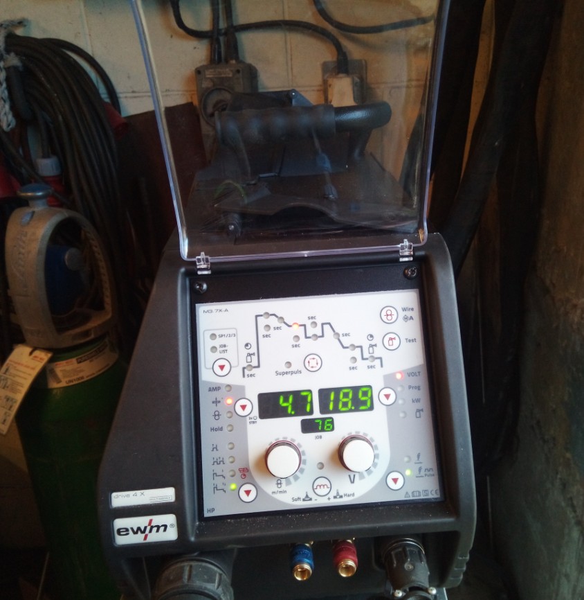 ScreenHunter_1737 Aug. 16 20.33.jpg