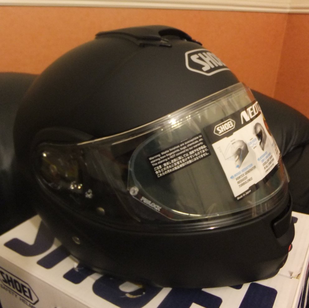 Shoei 1.jpg