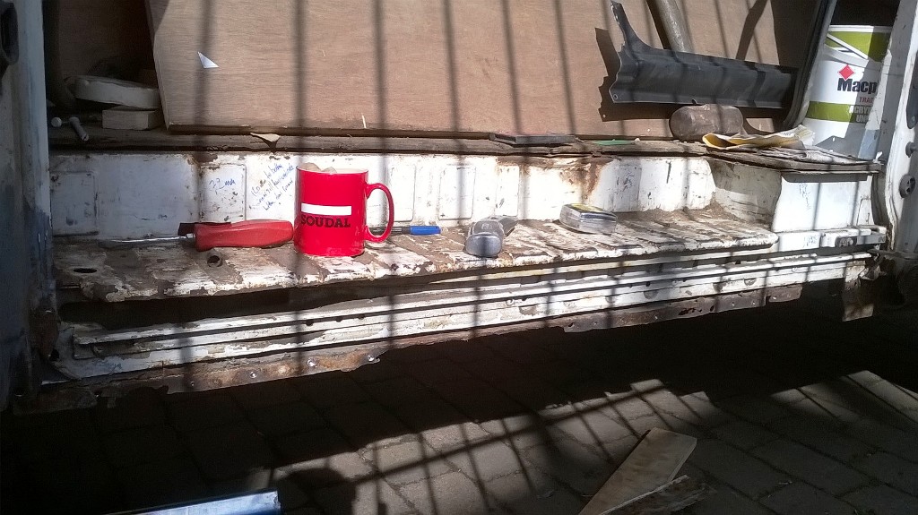 Side loading door inner sill.jpg