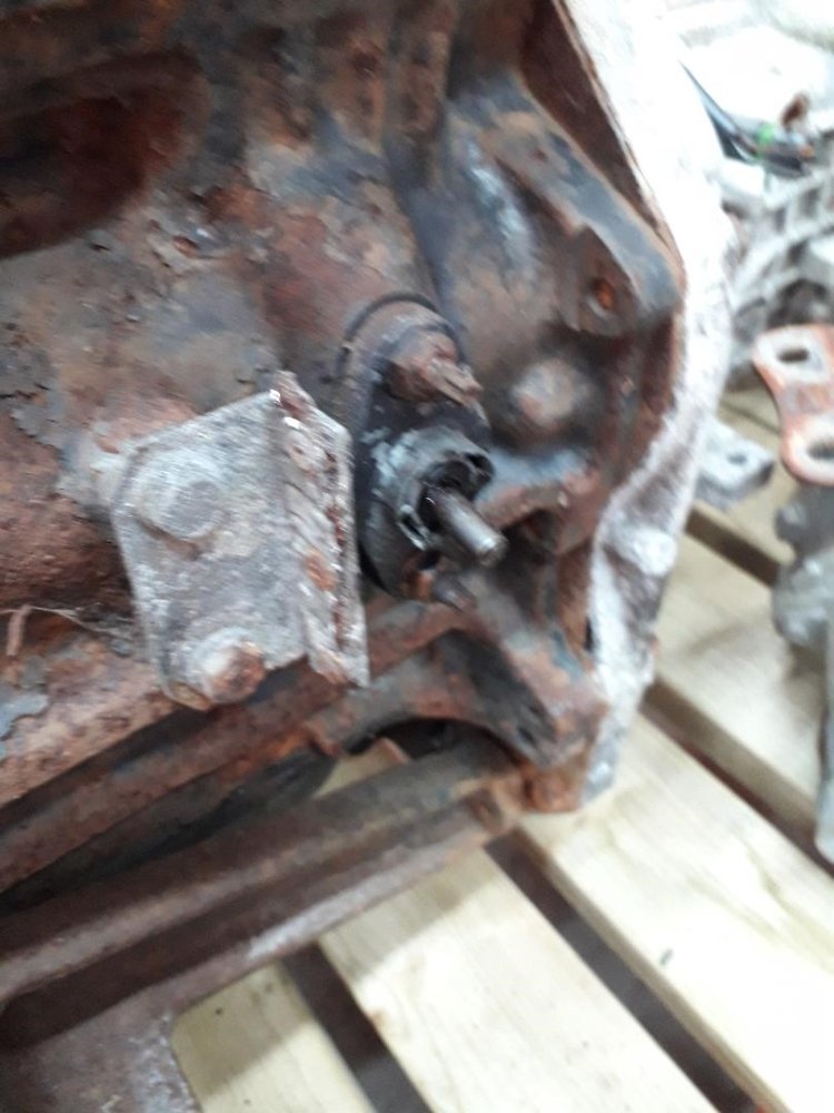 smashed lift pump.jpg