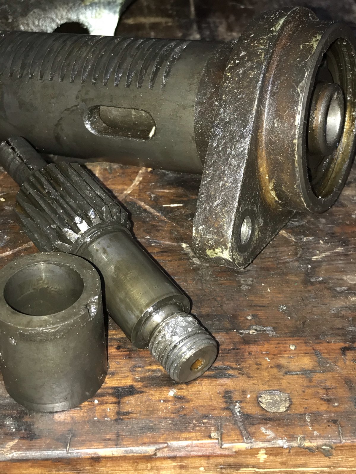 Splined spindle.jpeg