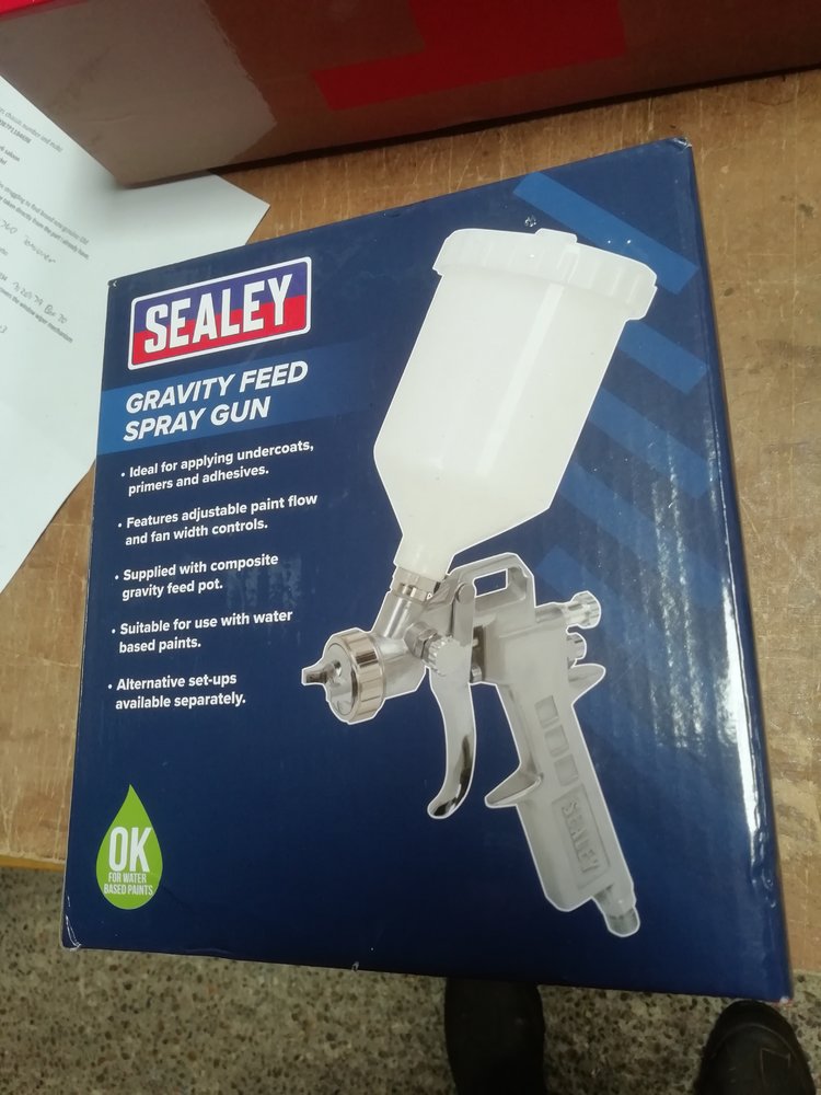spray gun.jpg