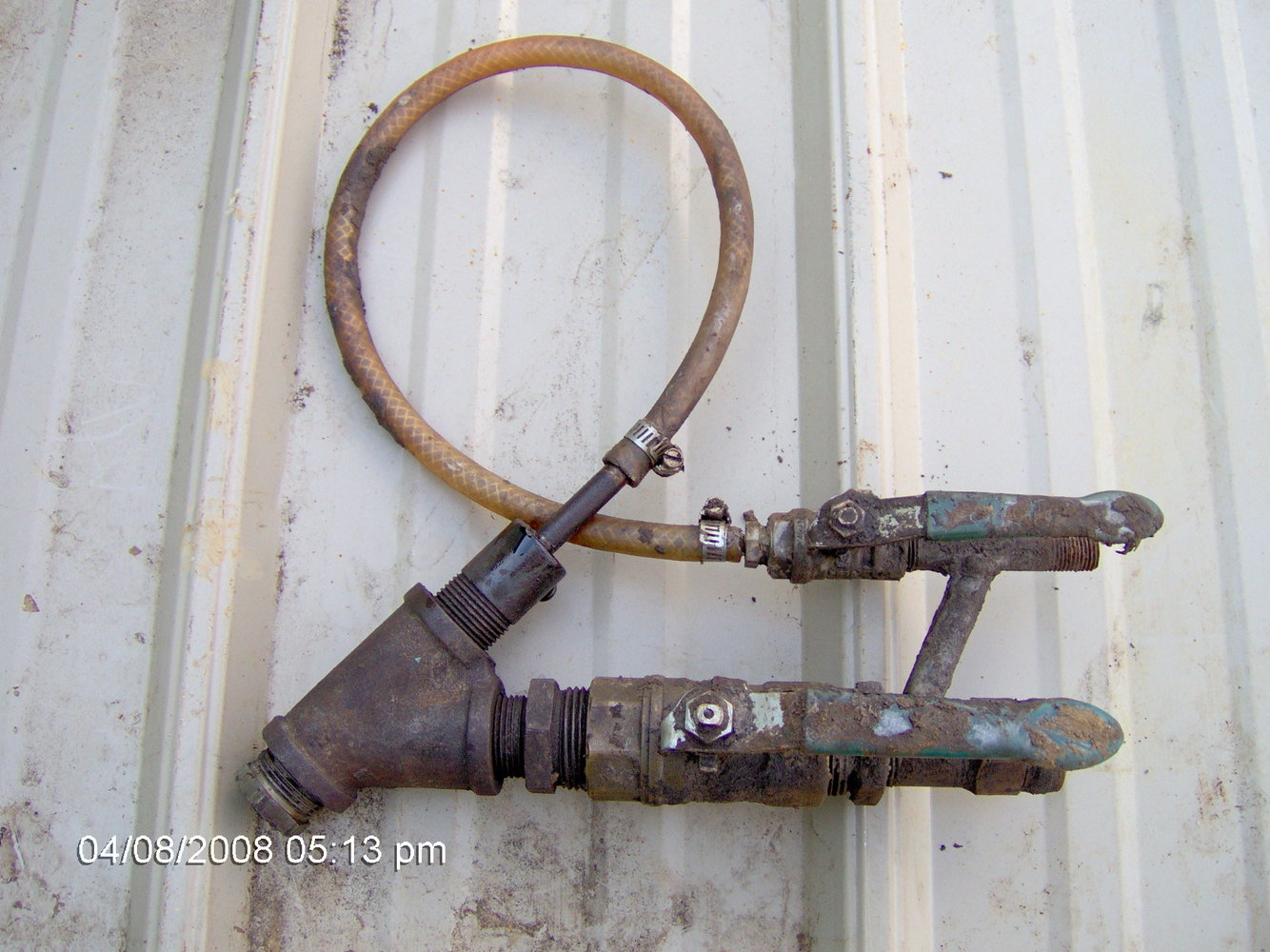tar-gun-2.jpg