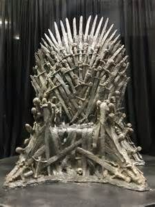 throne.jpg