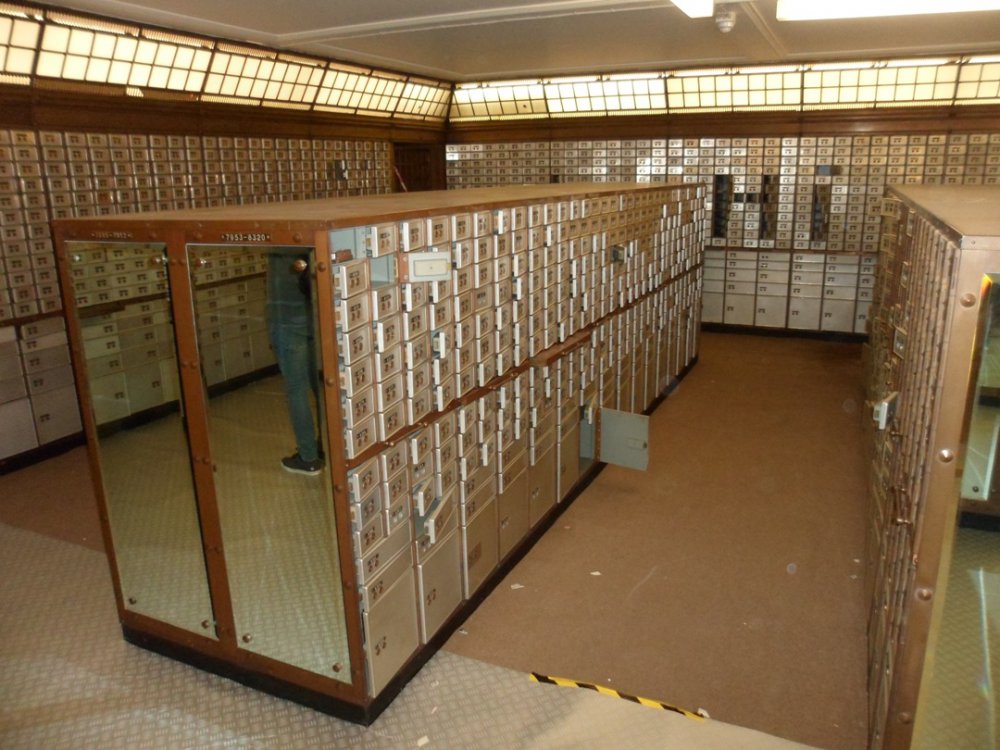 vault.jpg