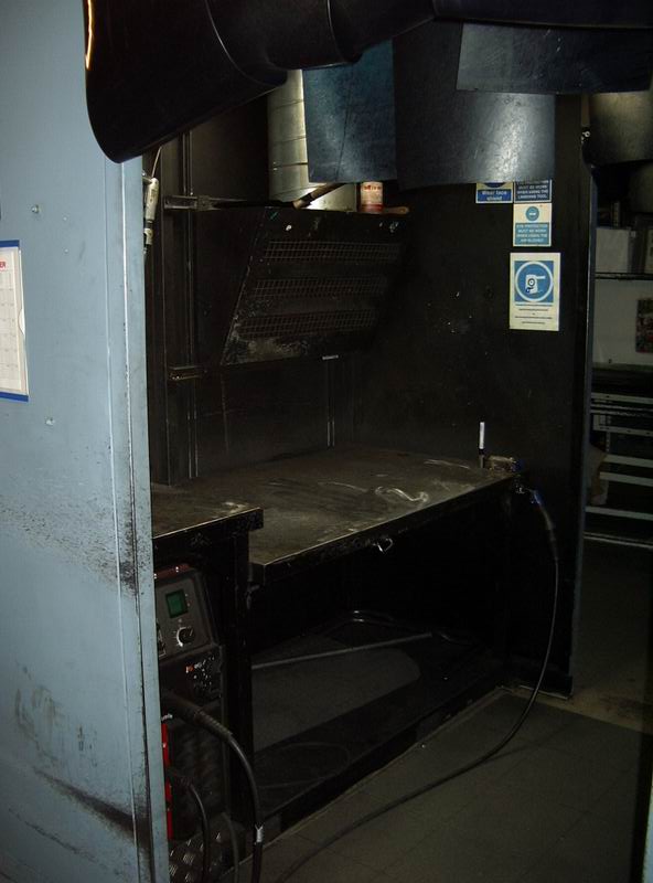 WeldBooth.jpg