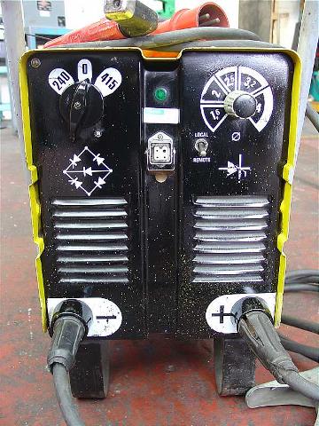 Welder 2.jpg