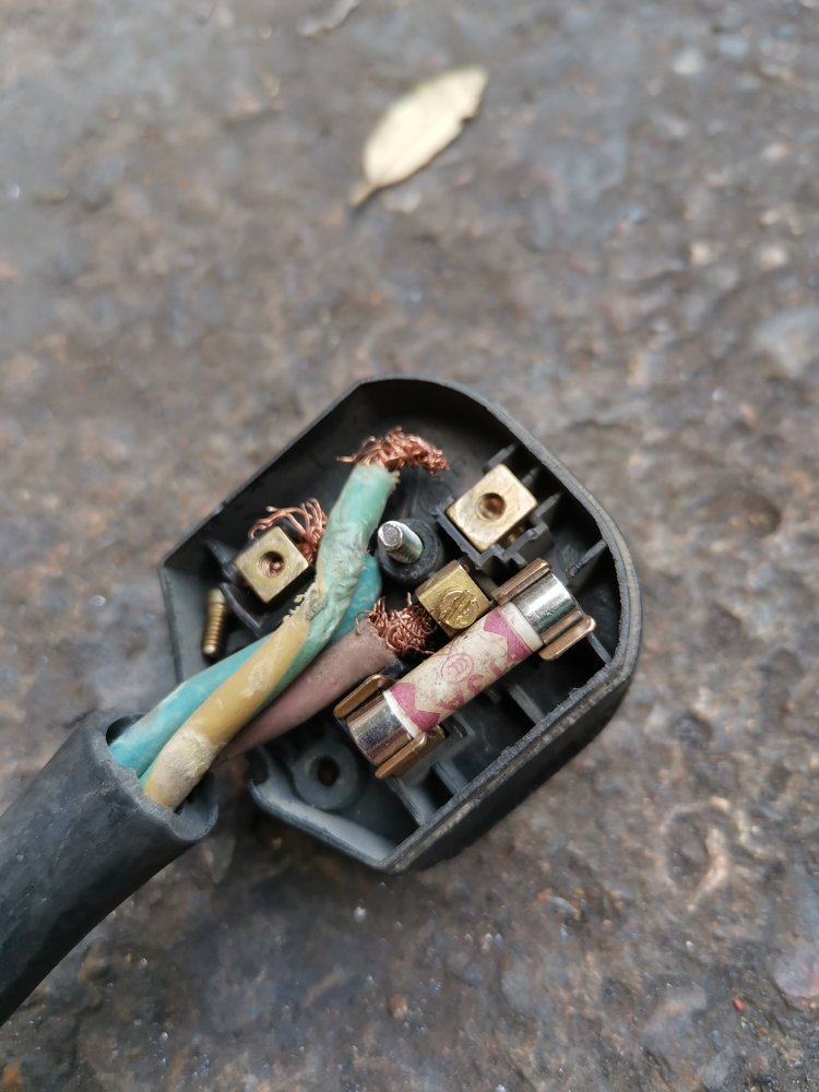 welderplug.jpg