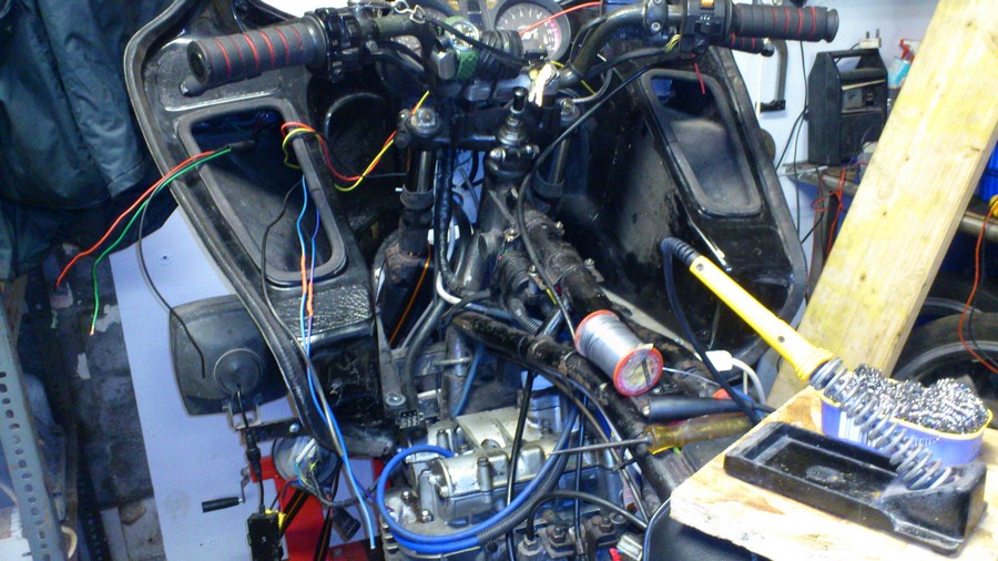 wiring up 03.jpg