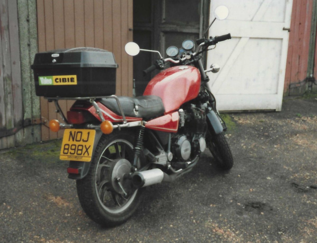 XJ650_02CR.jpg