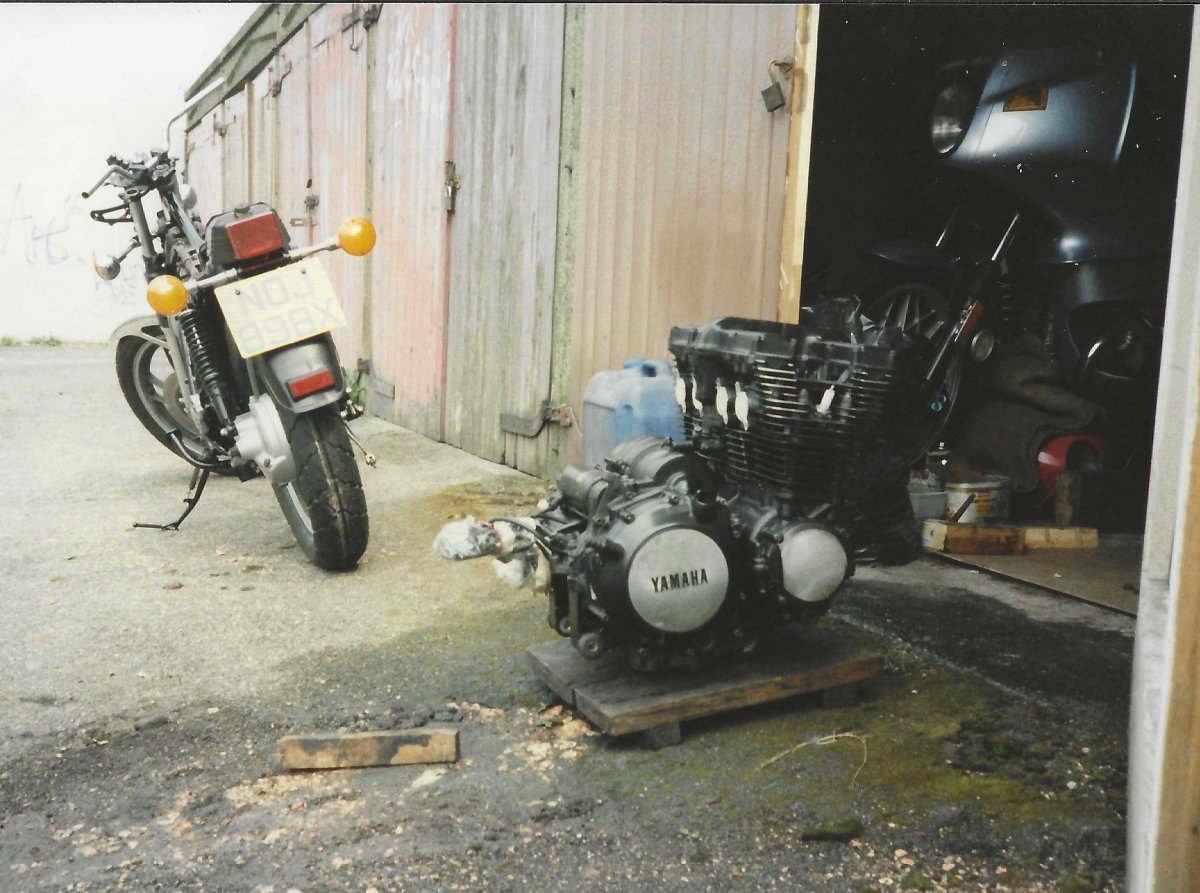 XJ650_04CR.jpg