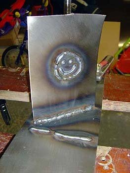 2007 05 06 second day welds 001.jpg