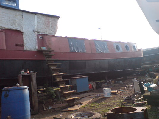 boat2.jpg