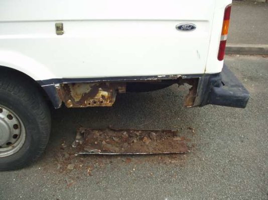 rear rust.jpg
