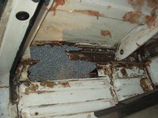 rear rust (11).jpg