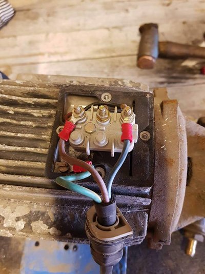 another bloody pump.jpg another bloody pump.jpg