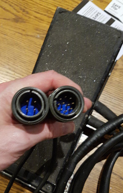 pedal_connectors.jpg